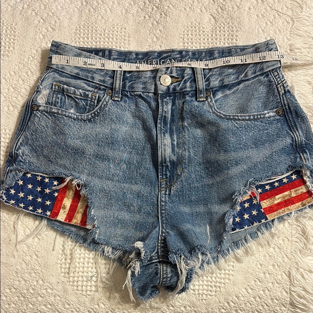 American Eagle USA SEXY Curvy Mom Blue Jean Shorts distressed flag 4